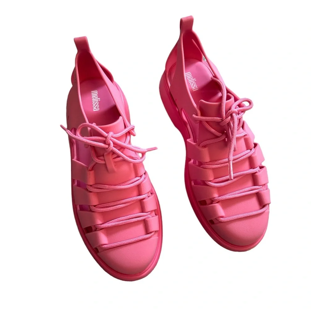 Melissa match sneaker